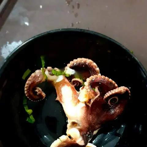 Hình ảnh Bạch tuộc thêm nhỏ