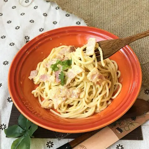 Hình ảnh Mỳ Ý sốt kem