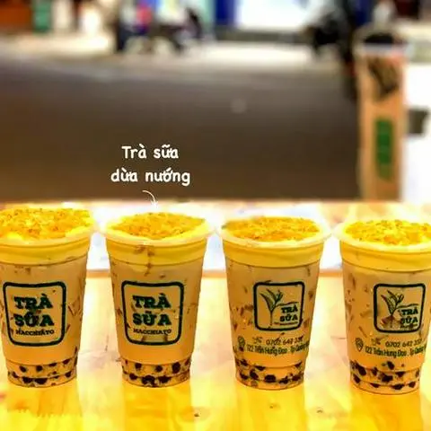 Hình ảnh Trà Sữa Kem Trứng Dừa Nướng 700ml