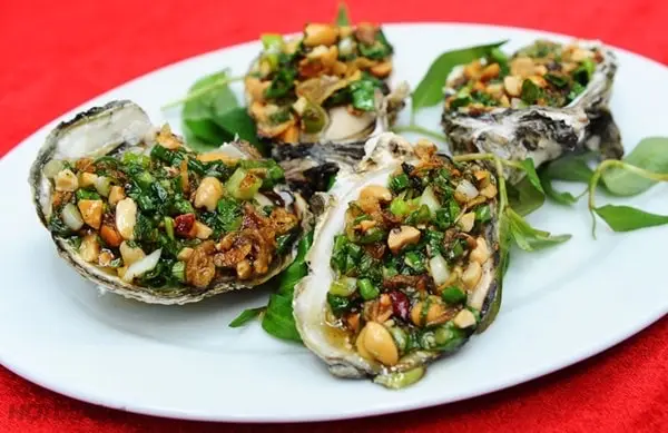 Hình ảnh Hàu Đại Dương Nướng Mỡ Hành 