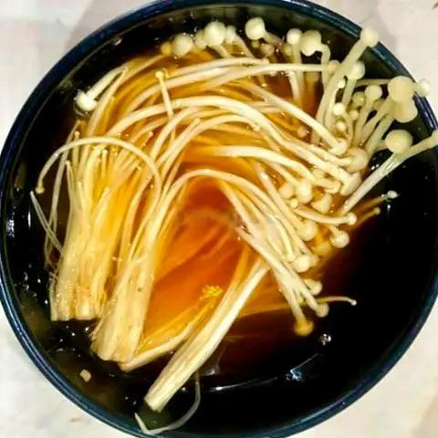 Hình ảnh Kim châm thêm