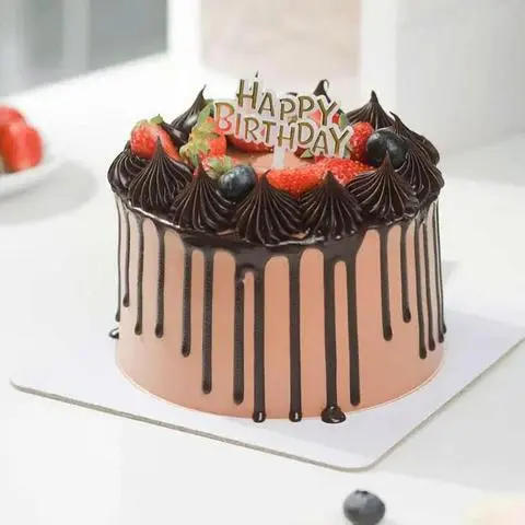 Hình ảnh Bánh Kem Sinh Nhật Socola Chảy Đẹp - Size 14cm