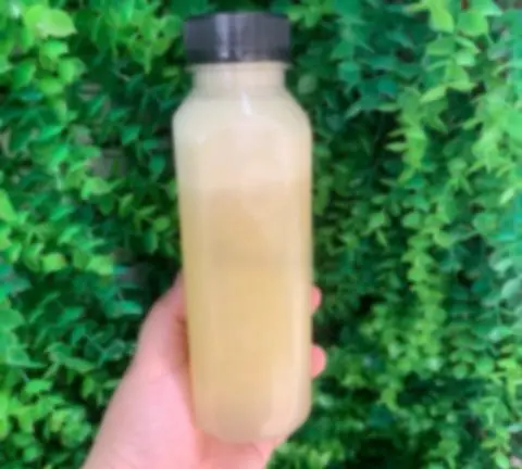 Hình ảnh Chai bưởi ép nguyên chất 330ml