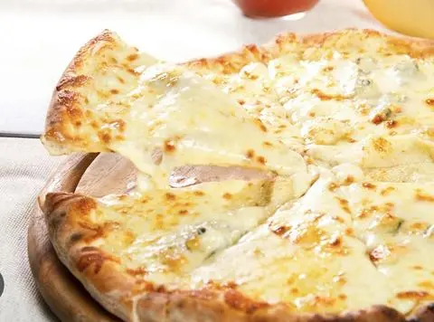Hình ảnh Pizza 4 cheese