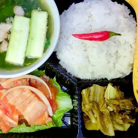 Hình ảnh Combo 15 - cơm ba rọi sốt cà chua