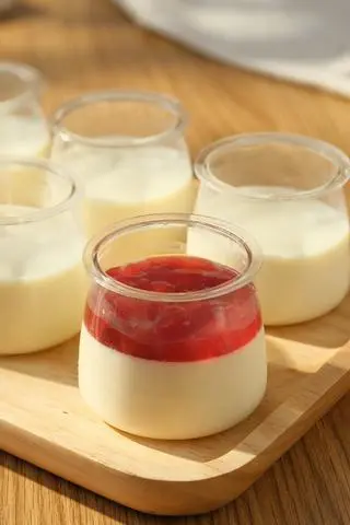 Hình ảnh Panna Cotta Mận Hà Nội