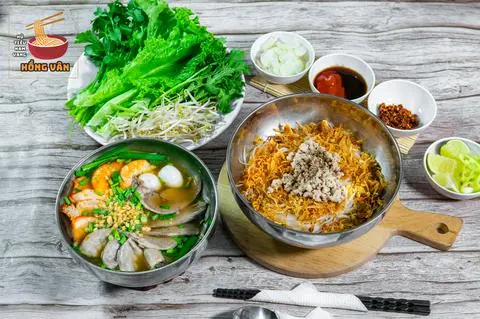 Hình ảnh Mì đặc biệt nam vang  khô 