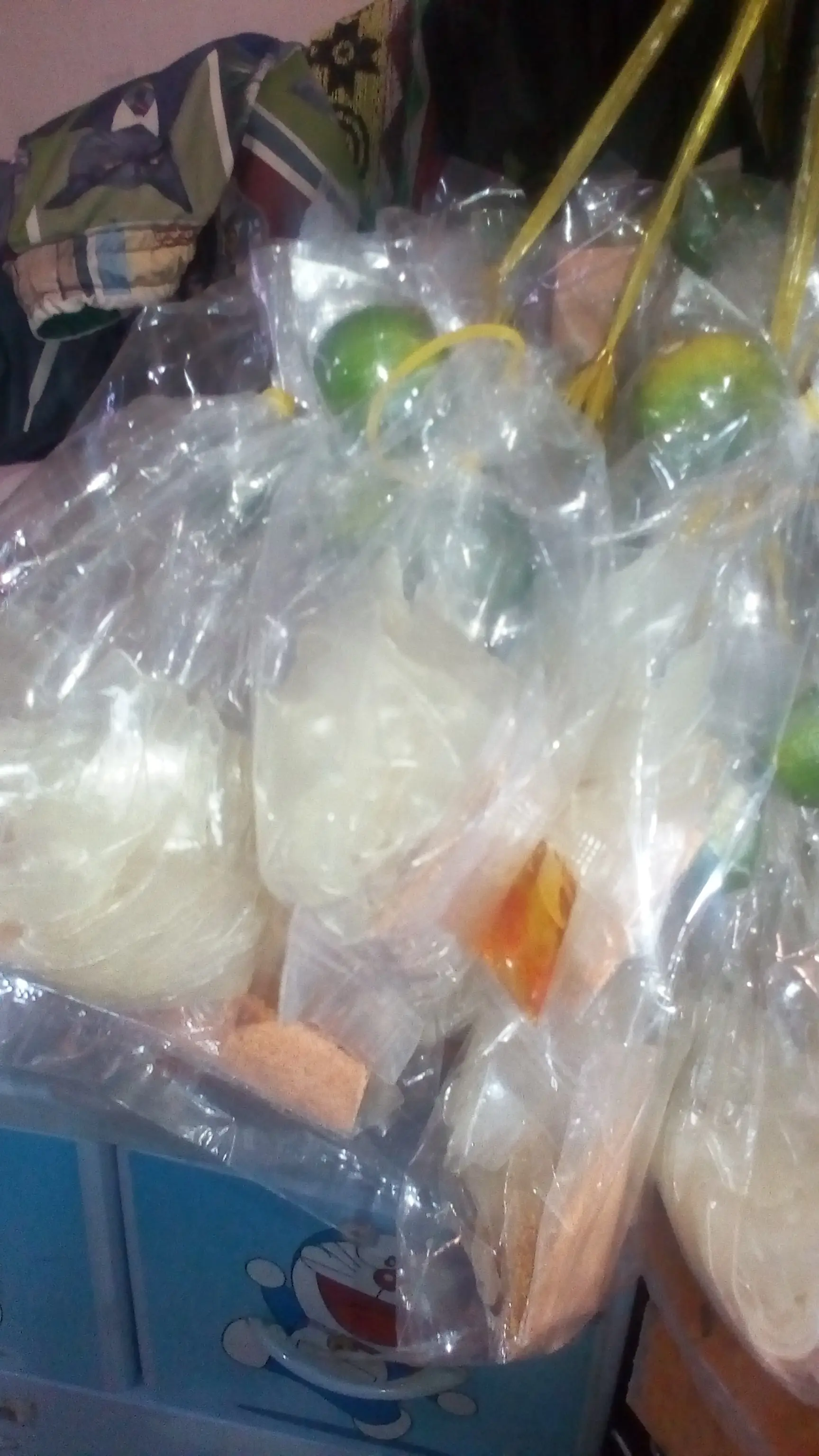 Hình ảnh Bánh tráng dẻo xâu ( bịch nhỏ)