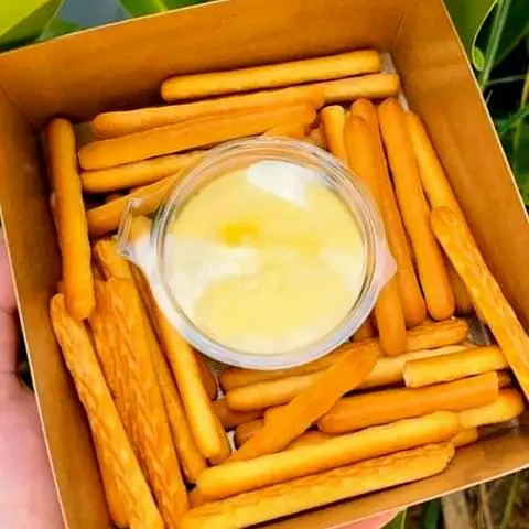 Hình ảnh Bánh que chấm sốt kem cheese