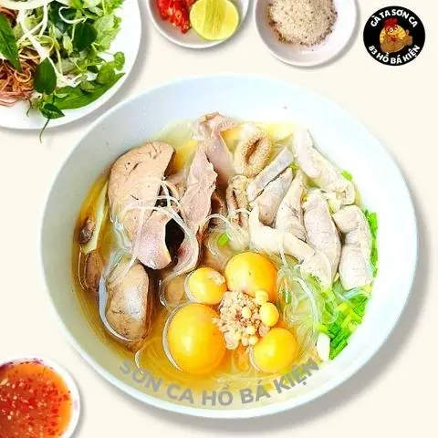 Hình ảnh Miến măng lòng trứng dồi