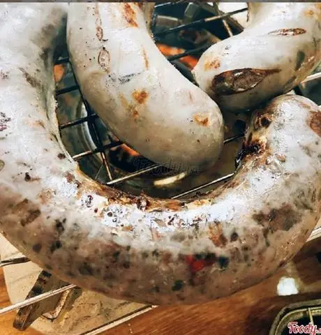 Hình ảnh Dồi huyết nướng