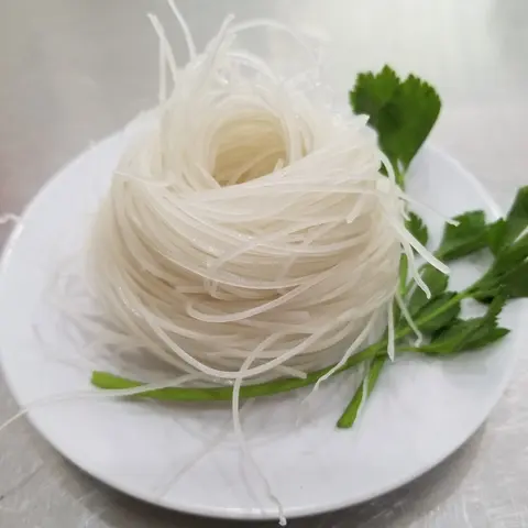 Hình ảnh Hủ tíu Nước thêm 1 Vắt