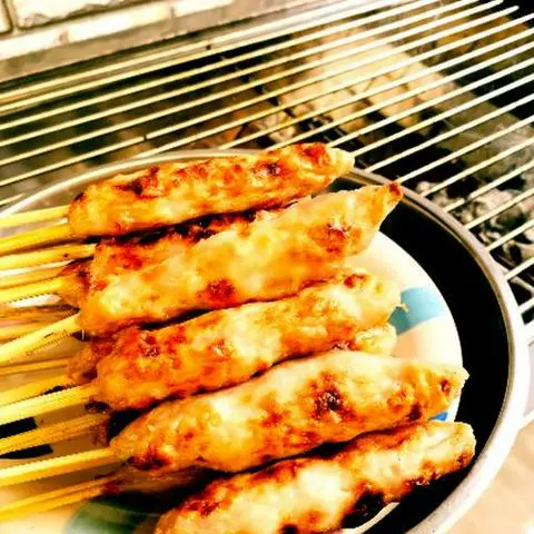 Hình ảnh Nem nướng xiên 5 cây