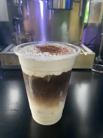Hình ảnh Sữa Tươi Cà Phê Kem Muối
