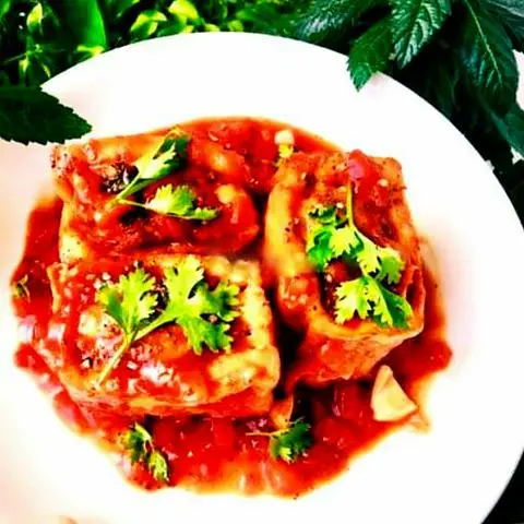 Hình ảnh Cơm đậu hũ nhồi thịt
