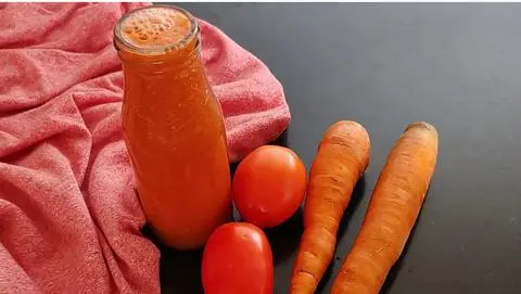 Hình ảnh Sinh tố cà chua - cà rốt