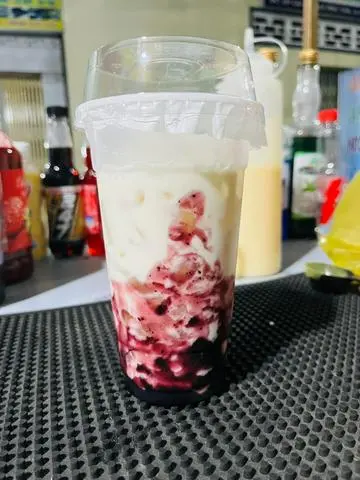 Hình ảnh Latte việt quất