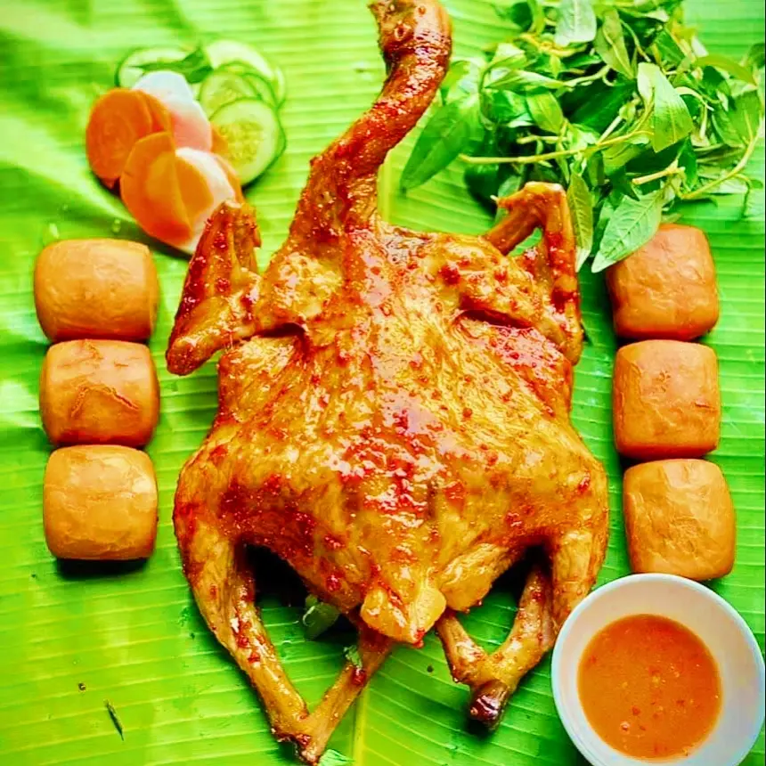 Hình ảnh gà nướng + 6 bánh bao