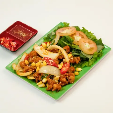 Hình ảnh Sụn gà chiên mắm
