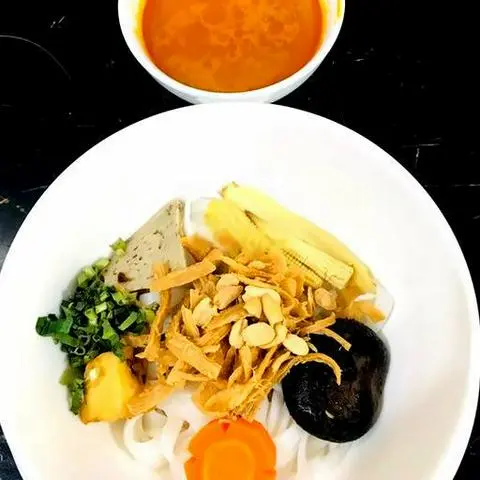 Hình ảnh Mì quảng chay