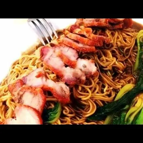 Hình ảnh Mì xào xá xíu