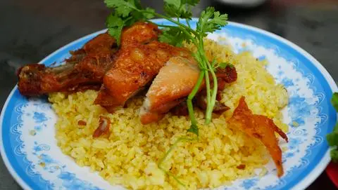 Hình ảnh Cơm đùi gà