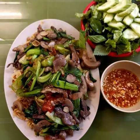 Hình ảnh Mỳ xào mềm thập cẩm