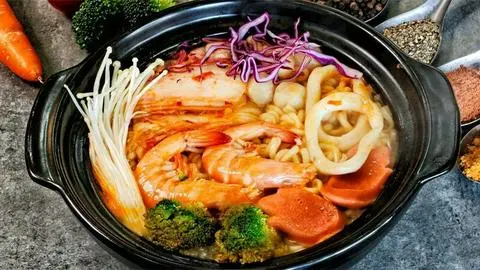 Hình ảnh Mì cay Thập Cẩm
