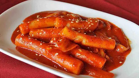 Hình ảnh Tokbokki trứng