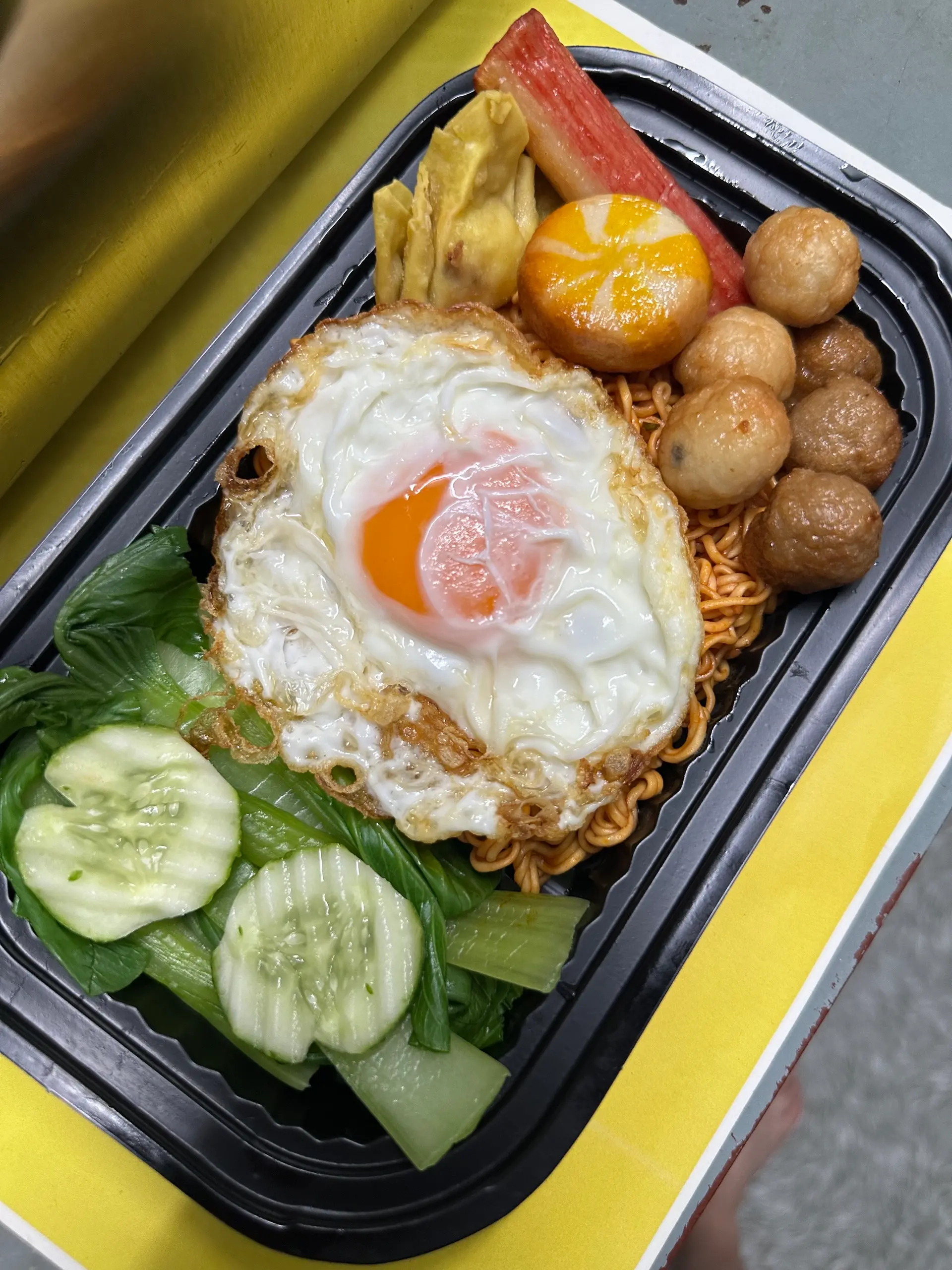 Hình ảnh Mì Trộn Trứng Từa Lưa