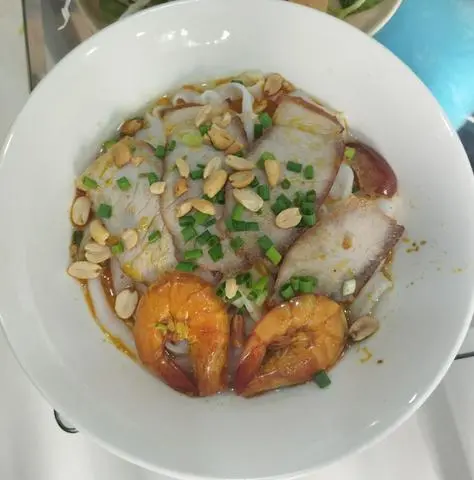 Hình ảnh Mì Quảng Tôm + Thịt Xá Xíu