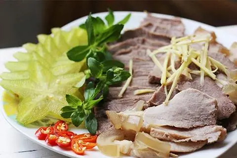 Hình ảnh Tuỷ bê hấp hành gừng