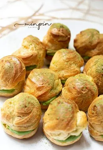 Hình ảnh Bánh Su Kem Matcha