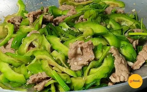 Hình ảnh Khổ qua xào bò