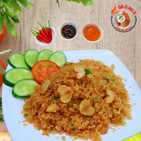 Hình ảnh Cơm Chiên Tỏi Trứng