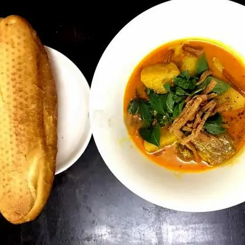 Hình ảnh Cà ri bánh mì chay