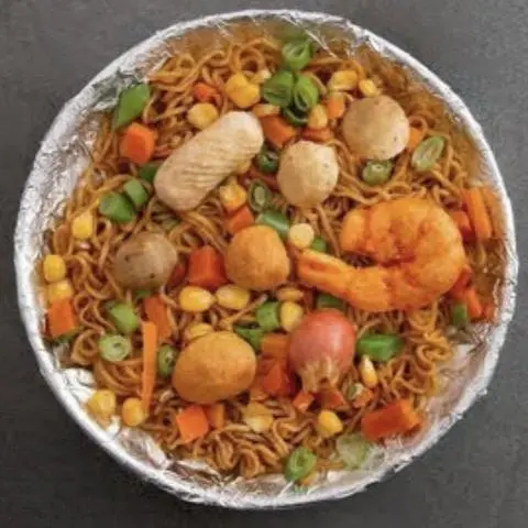 Hình ảnh Mì Trộn Rau Củ + Cá Viên Thập Cẩm
