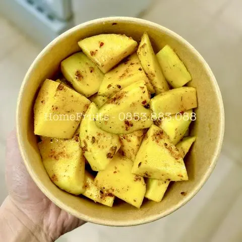 Hình ảnh [Rẻ vô địch] Hộp Xoài lắc muối ớt chua cay siêu ngon