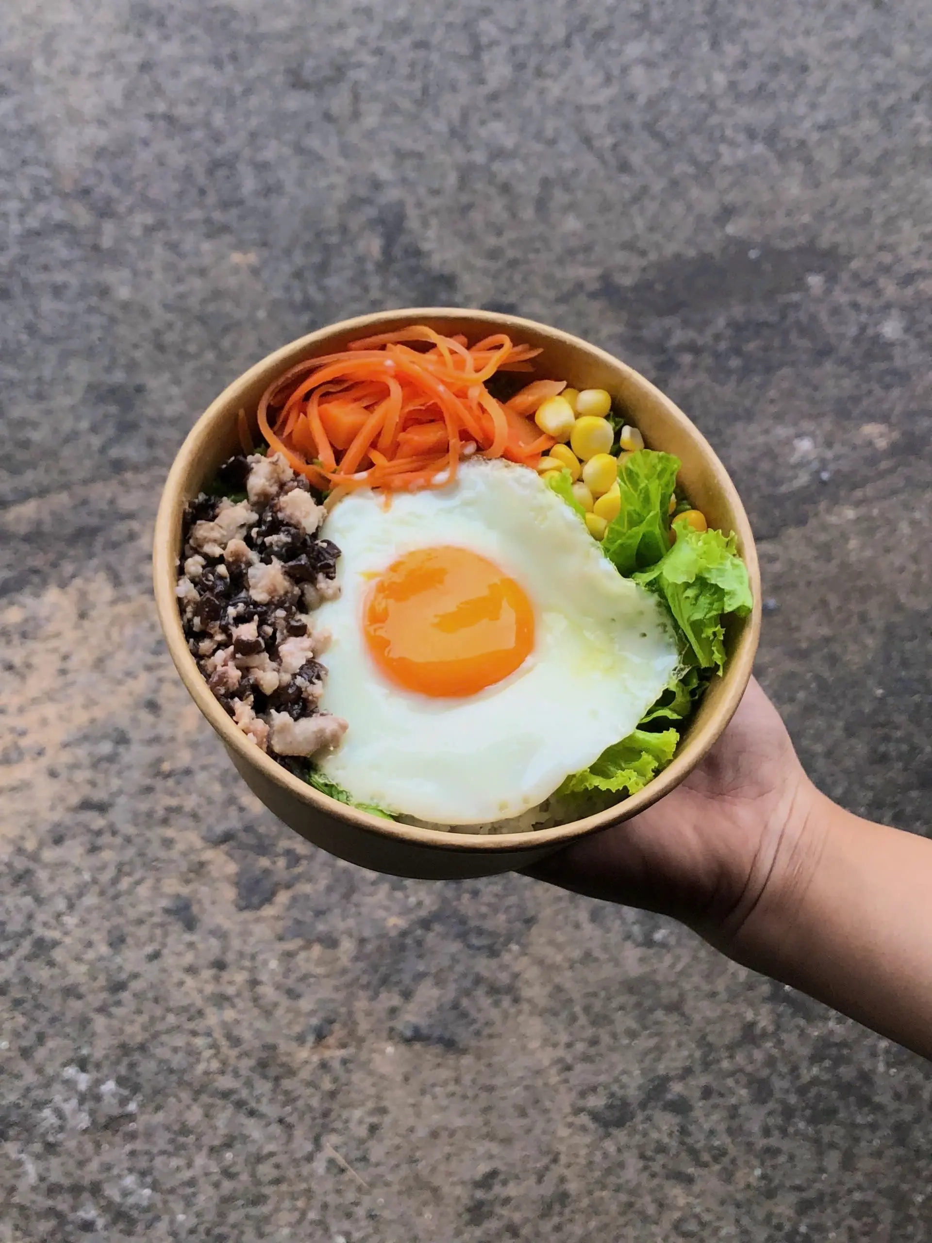 Hình ảnh Cơm trộn cơ bản thịt bằm