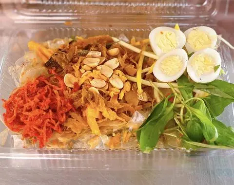 Hình ảnh Bánh Tráng Trộn Thập Cẩm