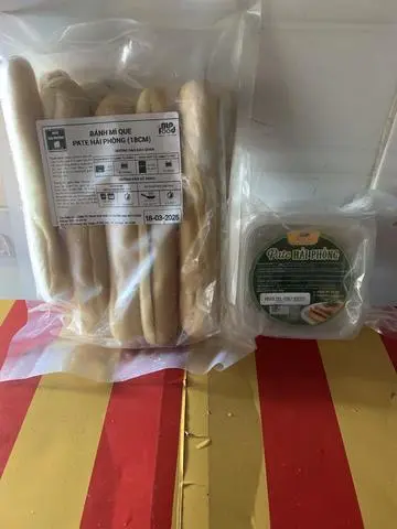 Hình ảnh combo 10 bánh mì que( cấp đông)+ 1 hộp patê 300gr ( cấp đông)