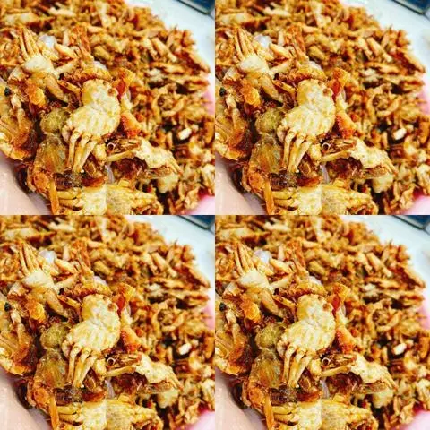 Hình ảnh Bánh Tráng Trộn Ghẹ Sữa Chiên Giòn
