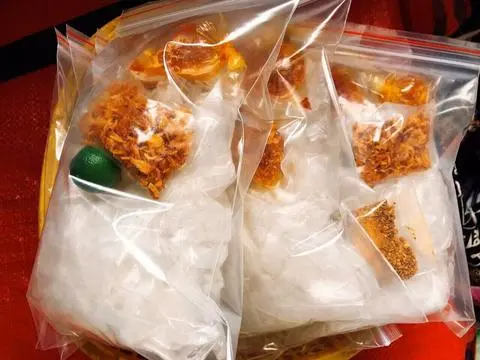 Hình ảnh Bánh tráng dẻo muối nhuyễn
