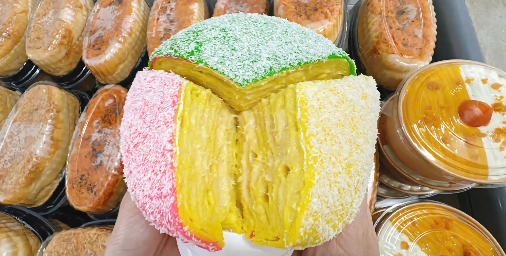 Hình ảnh crepe full sầu 14 cm