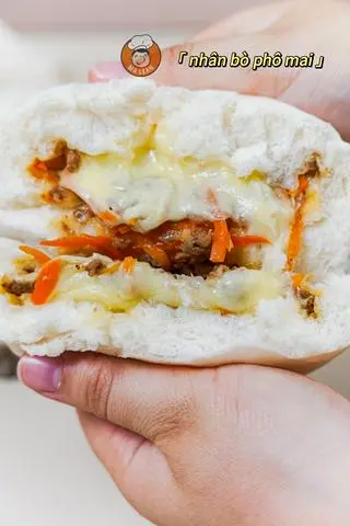 Hình ảnh Bánh Bao Bò Phô Mai 