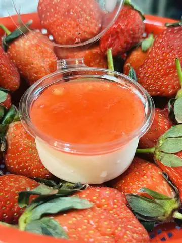 Hình ảnh Panna cotta ổi hồng