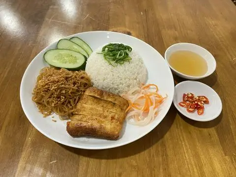 Hình ảnh Cơm Tấm Sườn Bì Chay