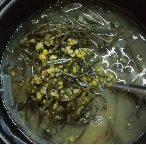 Hình ảnh chè đậu xanh phổ tai