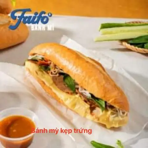 Hình ảnh bánh mỳ  trứng + xúc xích