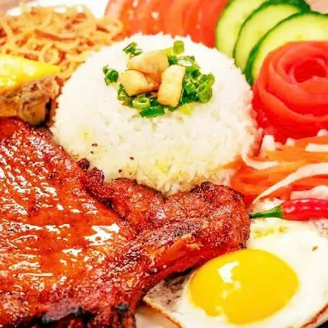 Hình ảnh cơm tấm sườn bì trứng 
